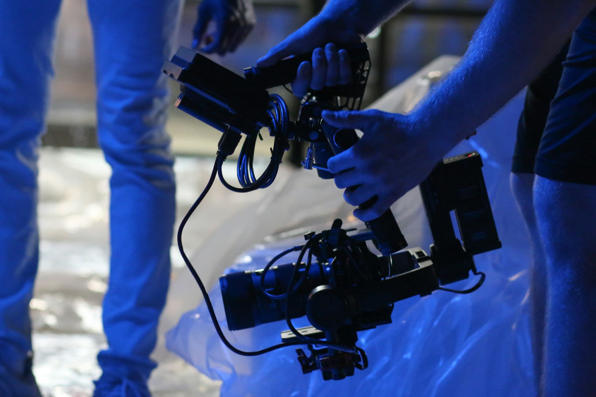 Pedro Pascal y Bella Ramsey en The Last of Us Season 2